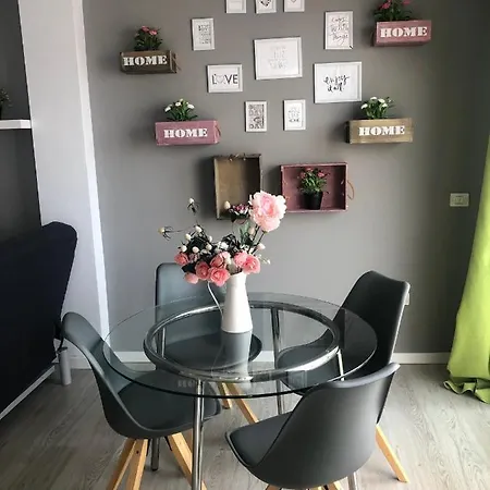 Love Apartment *