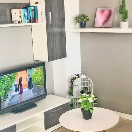 Apartment Love *